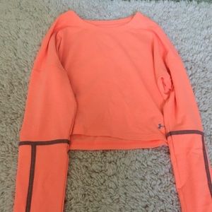 under armor pink long sleeve crop top
